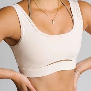 ZYIA Cocoa and Cream Streamline Sports Bra